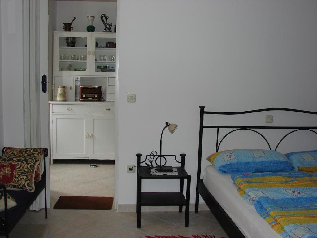 Bruna Apartment Rab Town Exterior photo